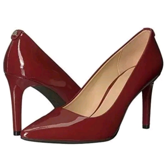 MICHAEL KORS DOROTHY FLEX PUMPS 👠👠 - Picture 1 of 15